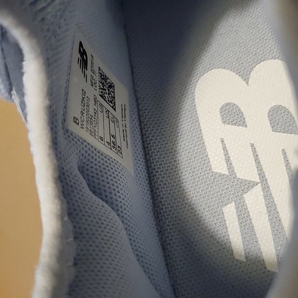 New Balance Fresh Foam Cruz v2 Knit Women's Running Shoes - Ice Blue - sz6 - Picture 4 of 4